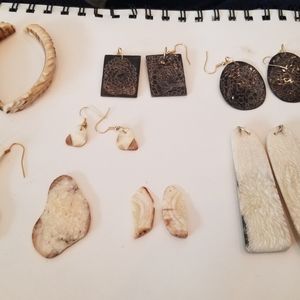 7 pairs of earrings and pendant